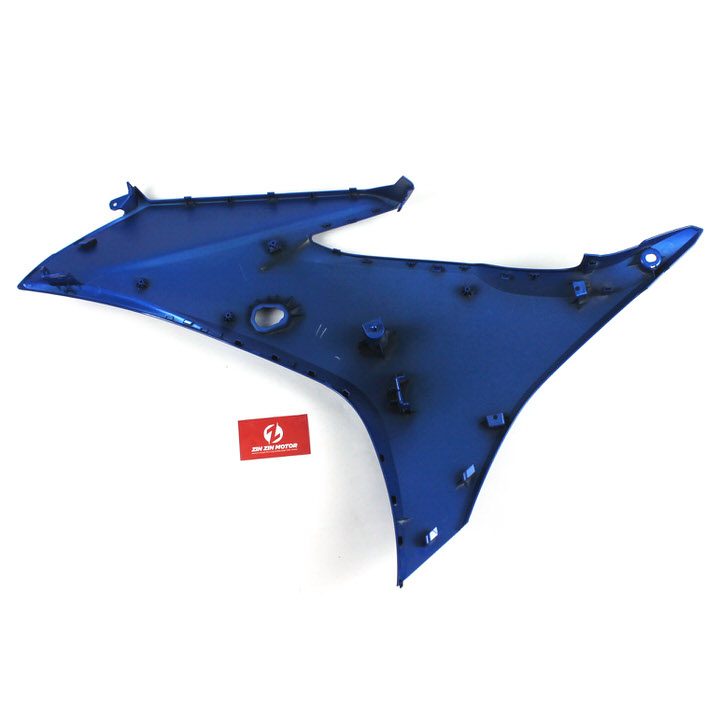 Cánh Yếm Phải Xanh GP - GSX R150