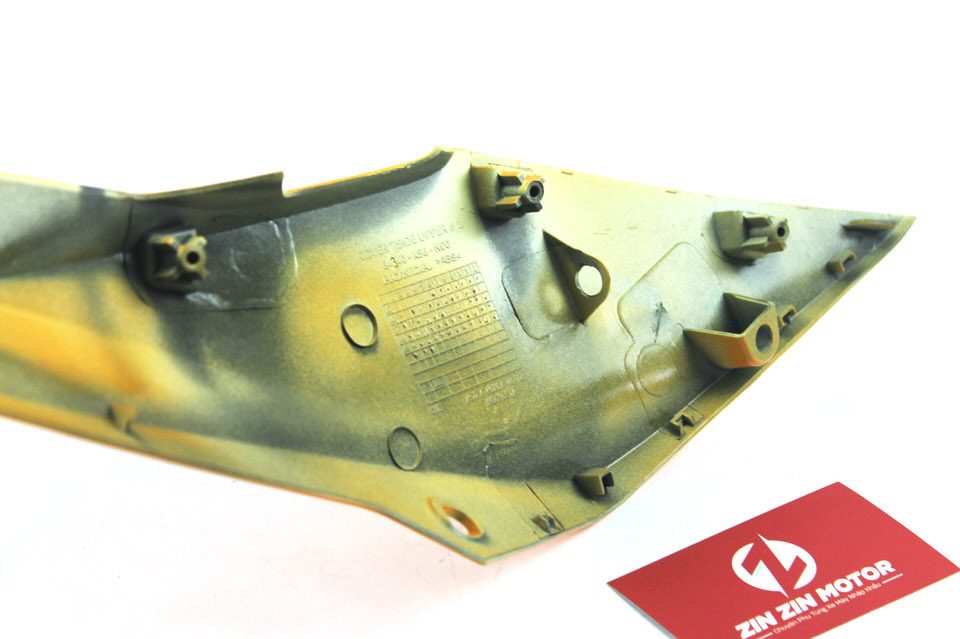 Lườn Phải Cam - Sonic 150R Repsol