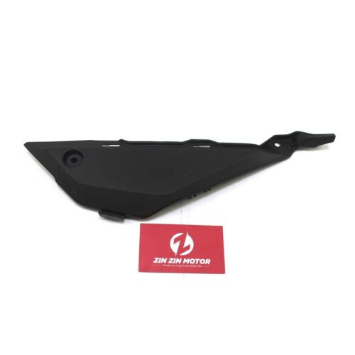 Nhựa Nhám Ốp Hông Trái - CBR 150R