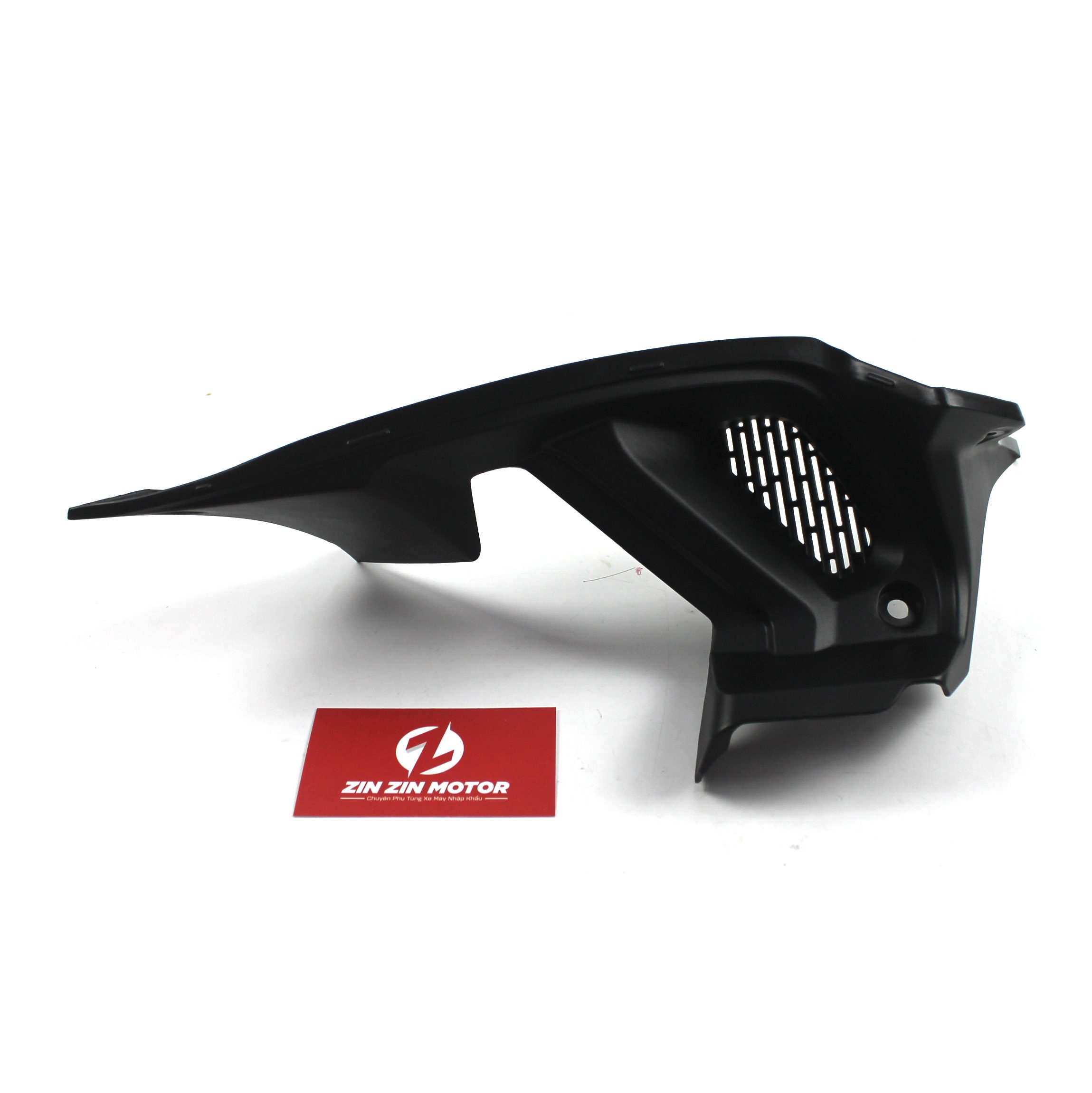 Nhựa Nhám Thoát Nhiệt Yếm Phải - GSX S150, Bandit 150