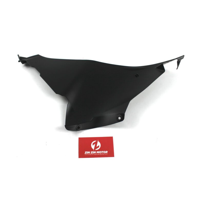 Nhựa Nhám Yếm Phía Trong Phải - GSX R150