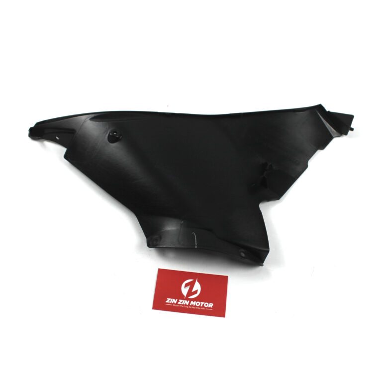 Nhựa Nhám Yếm Phía Trong Phải - GSX R150