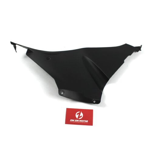 Nhựa Nhám Yếm Phía Trong Trái - GSX R150