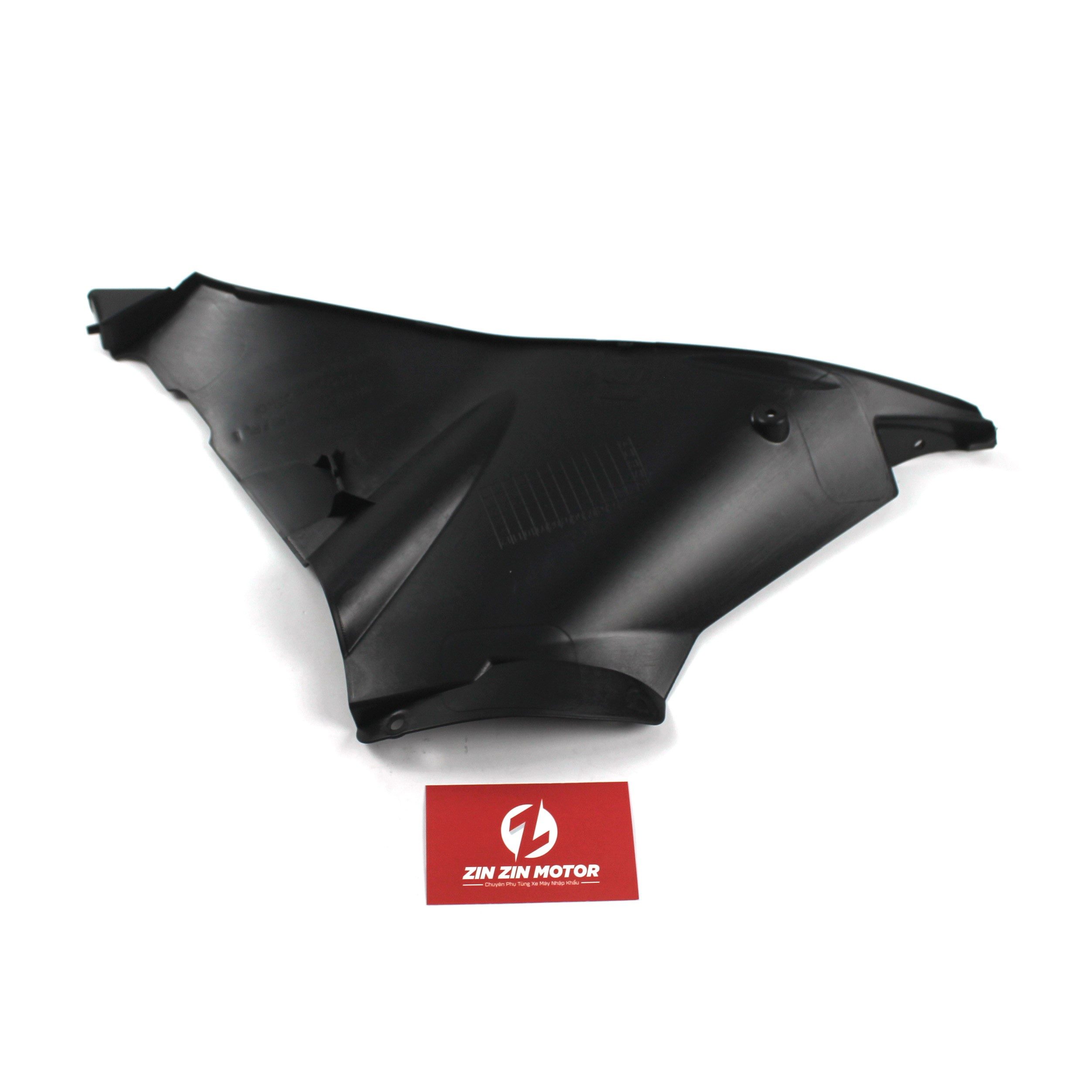 Nhựa Nhám Yếm Phía Trong Trái - GSX R150
