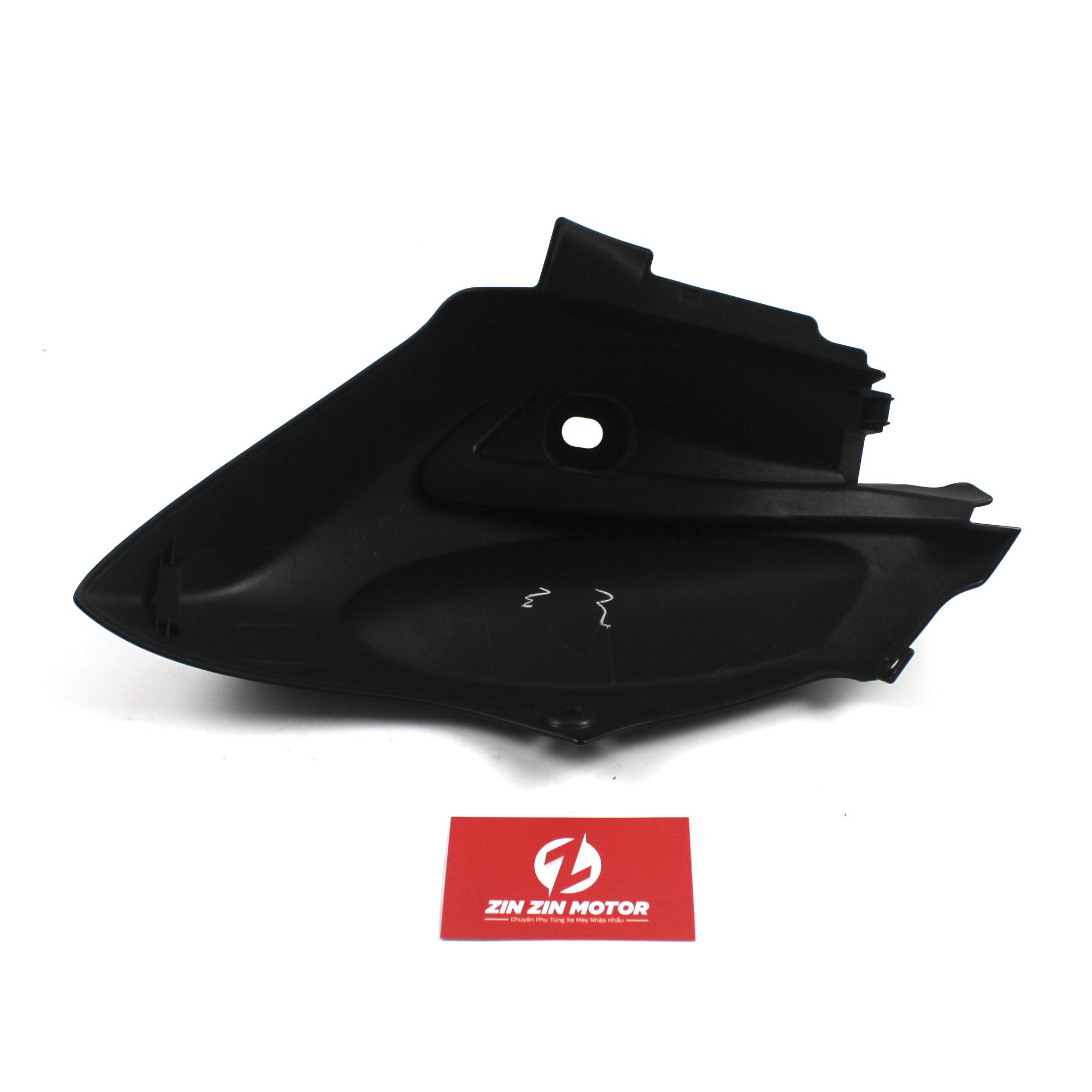 Ốp Bình Xăng Phải Đen Nhám - GSX S150, Bandit 150