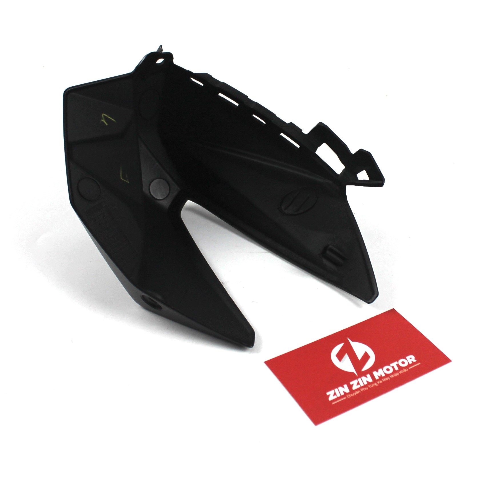 Ốp Đầu Trái Đen Nhám - GSX S150