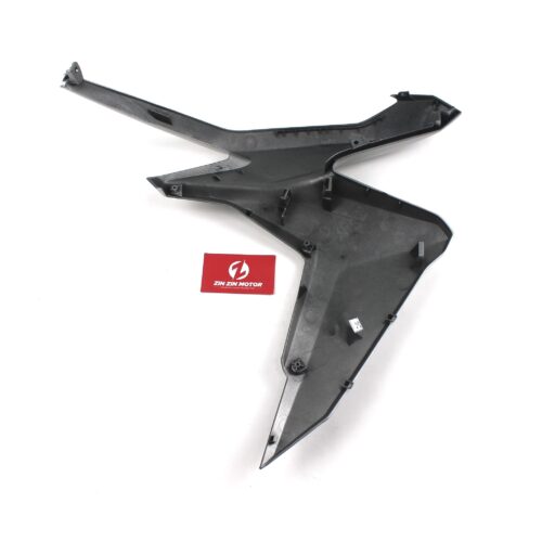 Yếm Phải Bạc - Vario 150 2019, Vario 125 2019