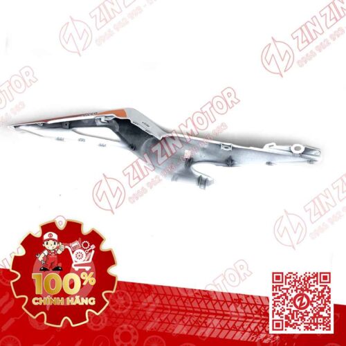 Alternative view of Bụng Sau Trái CBR 150R K45N Trắng Tem Repsol
