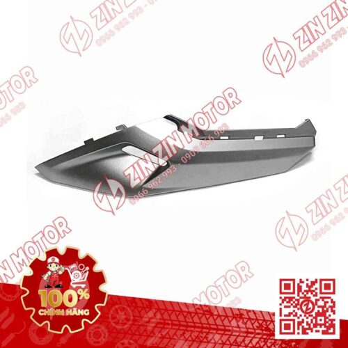 Ốp Gác Chân Phải Vario 160 K2S, Click 160 Bạc