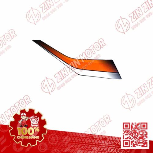 Alternative view of Tem Bửng Trước Phải Dưới, Tem Cánh Yếm AB 2016, Air Blade 125 2016 Cam Đen Phiên Bản Thể Thao 86643K66V00ZA Chính Hãng Honda