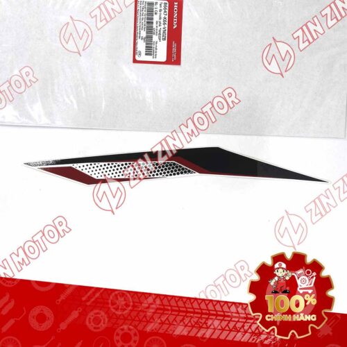 Tem Ốp Nắp Trước Phải, Tem Mặt Nạ AB 2019, Air Blade 2019 Trắng Đen Đỏ Phiên Bản Tiêu Chuẩn 86647K66VN0ZB Chính Hãng Honda