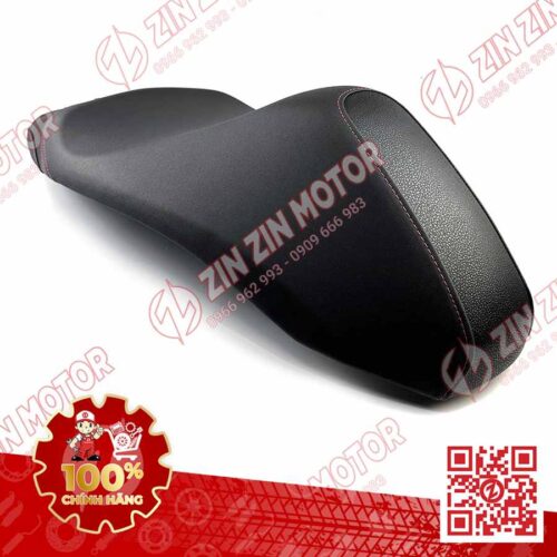 Alternative view of Yên Xe SH 2023 - 2024, SH 160i 2023 2024, SH125i 2023 2024 Đen (Chỉ Đỏ) 77200K0RV60ZA Chính Hãng
