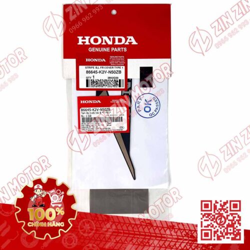 Alternative view of TEM CHỮ HONDA DÁN CÁNH YẾM VARIO 125 2023 2024 TRÁI 86645K2VN50ZB CHÍNH HÃNG