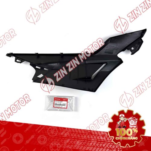 Alternative view of NHỰA NHÁM LƯỜN GẦM DƯỚI VARIO 160 BÊN PHẢI 64350K2SN00ZB CHÍNH HÃNG