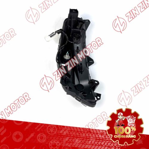 Alternative view of ĐÈN XI NHAN TRƯỚC VISION 2021 2022 2023 2024 2026 BÊN PHẢI 33400K2CV31 CHÍNH HÃNG