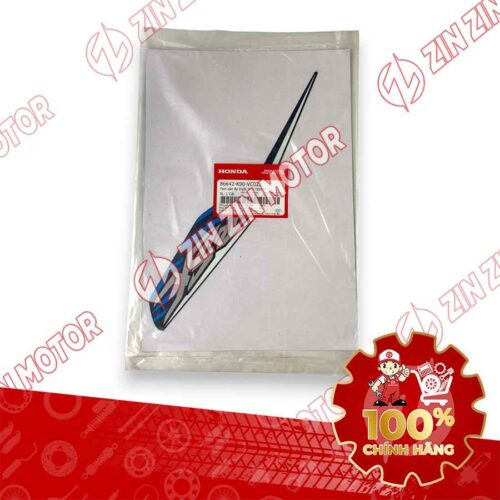 Alternative view of TEM MẶT NẠ CHỮ V TRƯỚC WAVE RSX 2019 2020 PHIÊN BẢN BÁNH CĂM PHANH CƠ/ĐĨA XE XANH 86642K90VC0ZJ CHÍNH HÃNG