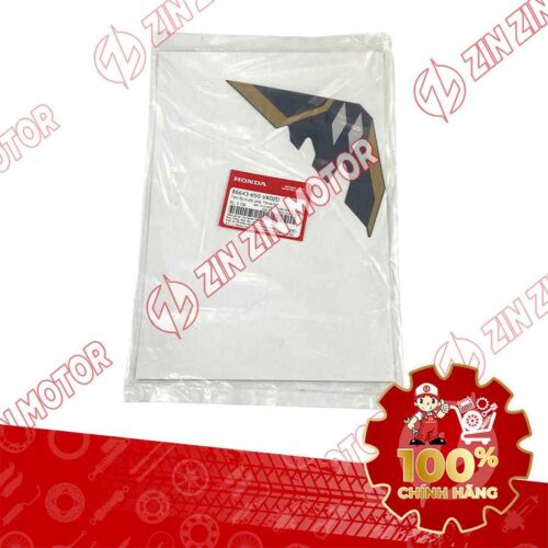 Alternative view of TEM ỐP TRƯỚC WAVE RSX 2023 PHIÊN BẢN ĐẶC BIỆT BÁNH CĂM PHANH ĐĨA (XE ĐEN NHÁM) PHẢI 86643K90VK0ZD CHÍNH HÃNG