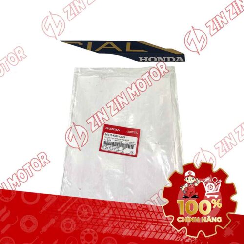 TEM ỐP TRUNG TÂM WAVE RSX 2023 PHIÊN BẢN ĐẶC BIỆT BÁNH CĂM PHANH ĐĨA (XE ĐEN NHÁM) PHẢI 86645K90VJ0ZA CHÍNH HÃNG